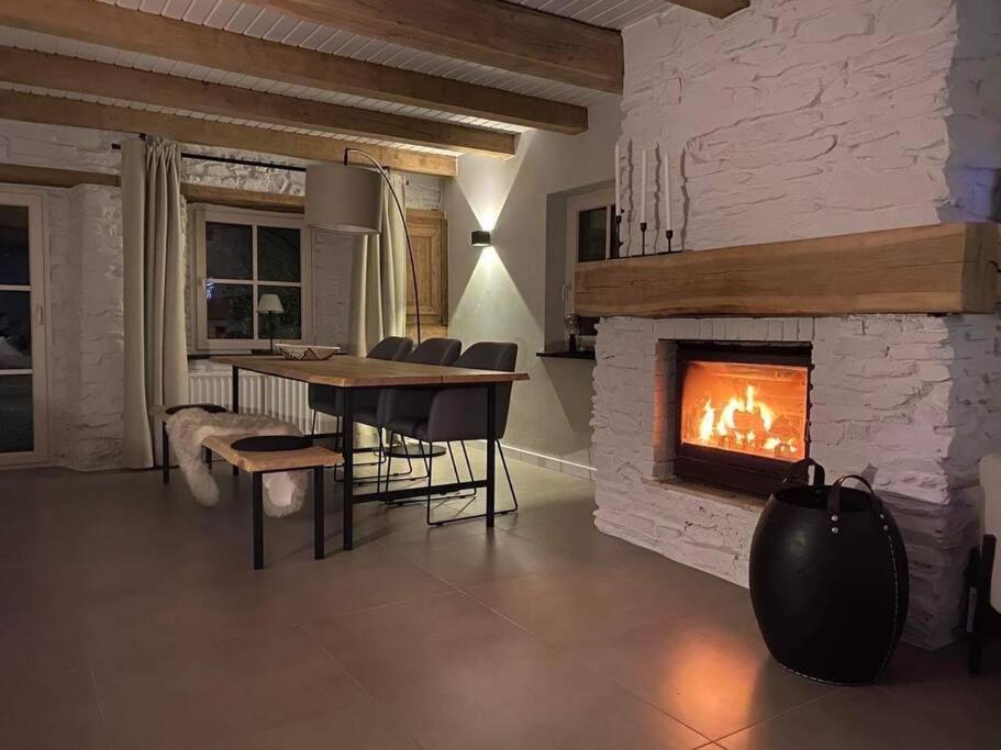 Charmante Maison De Vacances Vaux-sur-Sure Zewnętrze zdjęcie